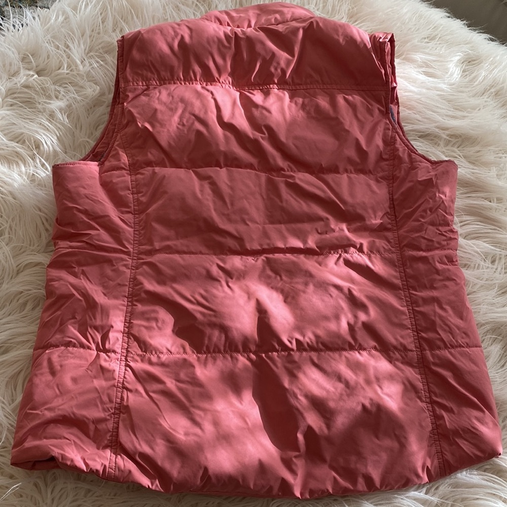 VINEYARD VINES puffed vest - Picture 9 of 15
